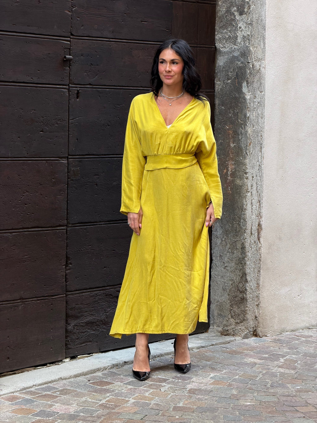 Abito lungo giallo
