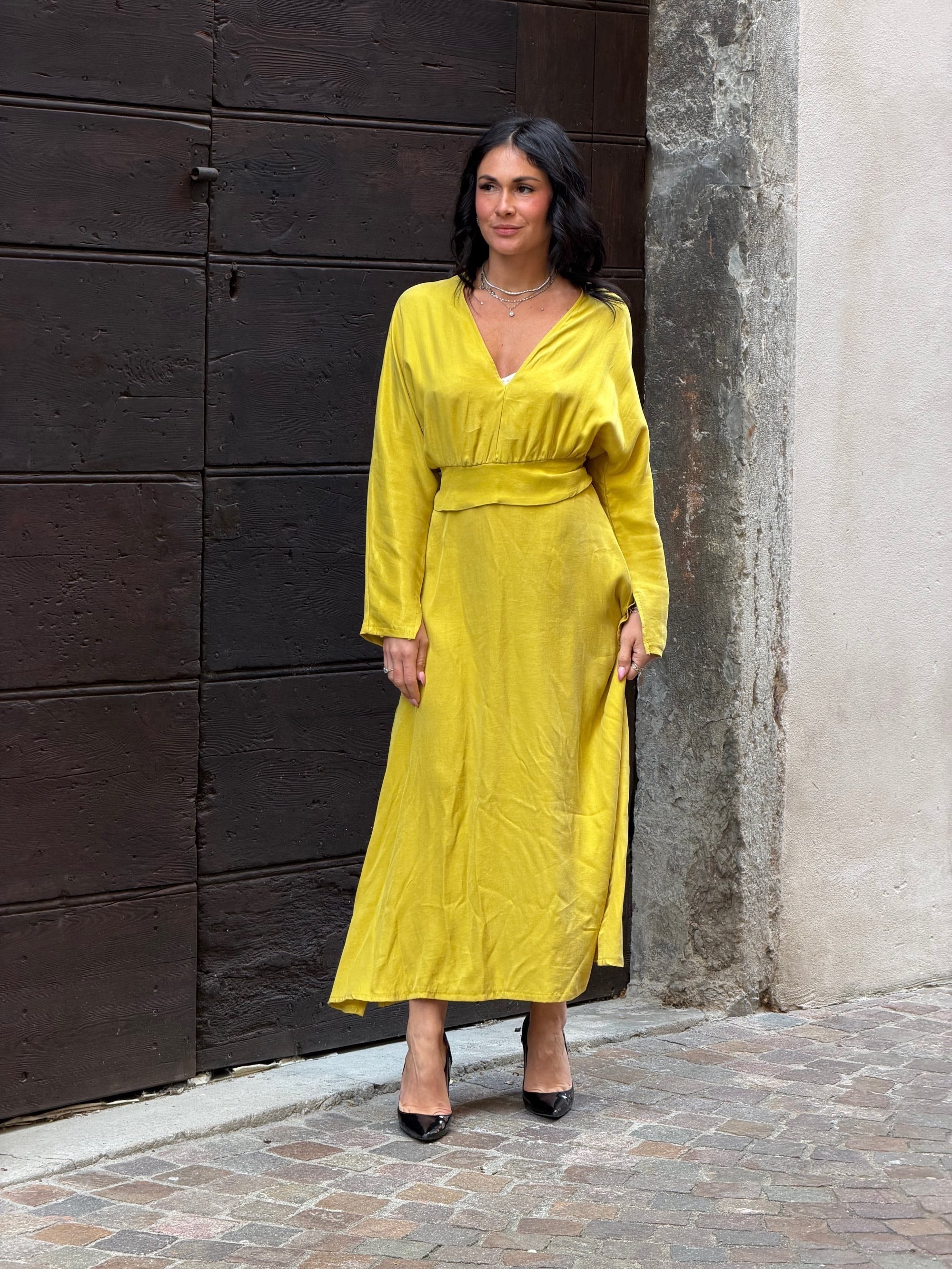 Abito lungo giallo
