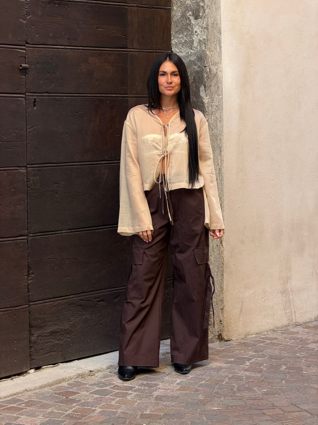 Pantalone con tasche caffè ￼