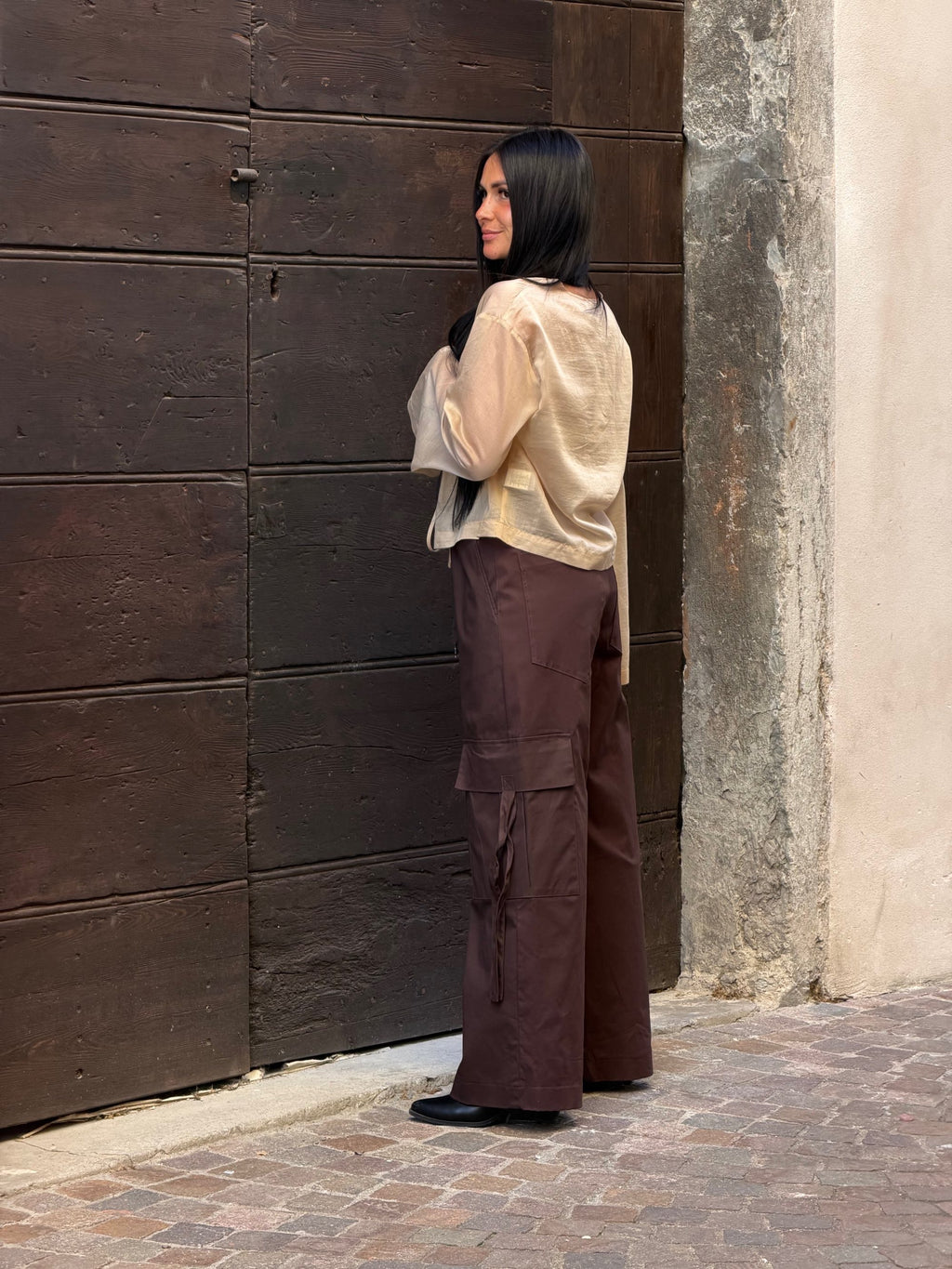 Pantalone con tasche caffè ￼