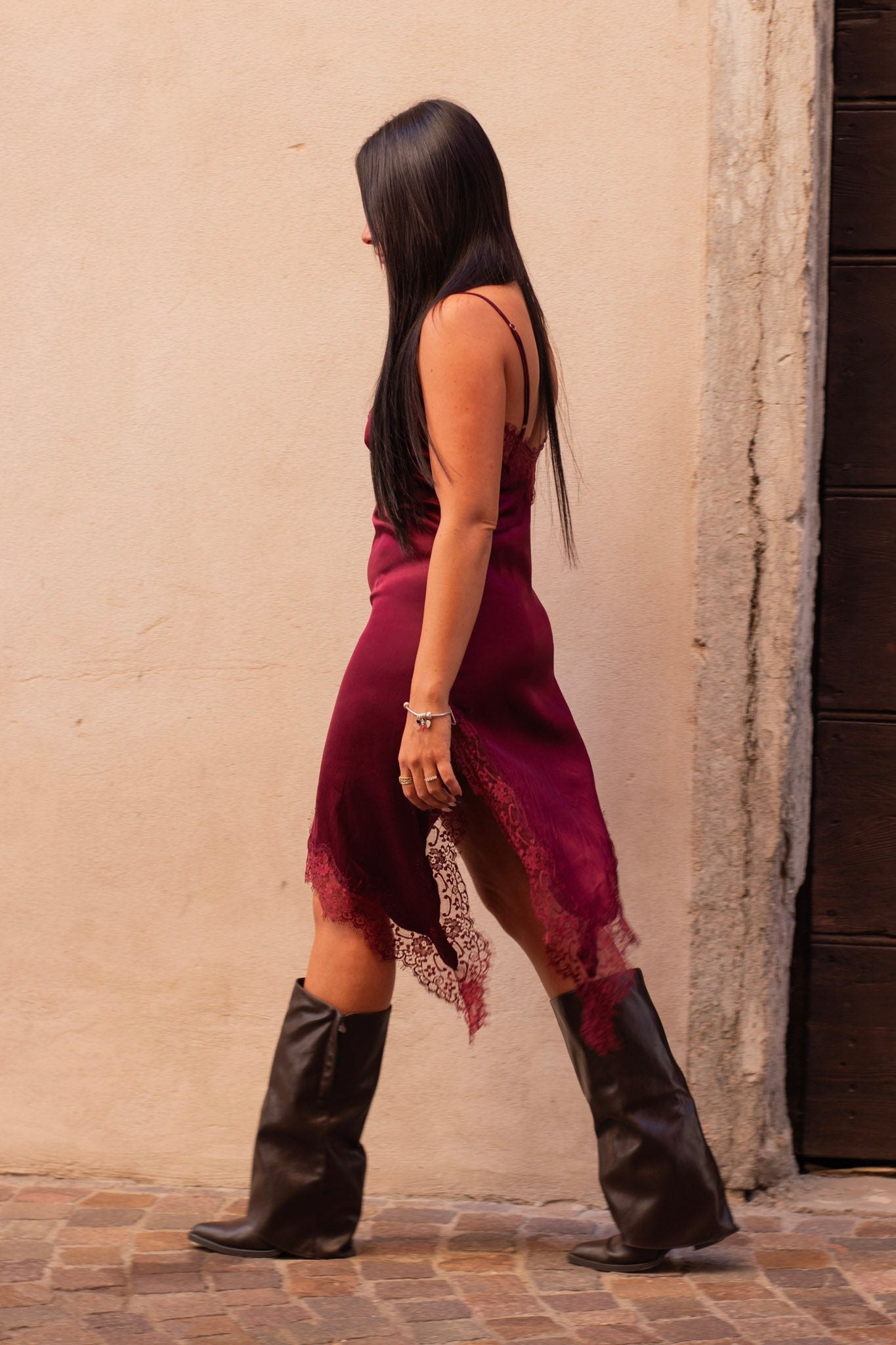 Abito Lumina Bordeaux